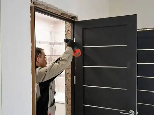 Установка межкомнатных дверей, Душанбе
