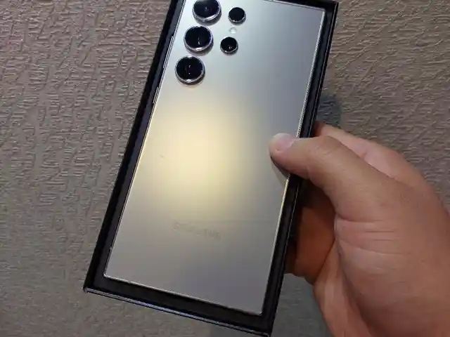 Samsung Galaxy S24 ultra, Худжанд