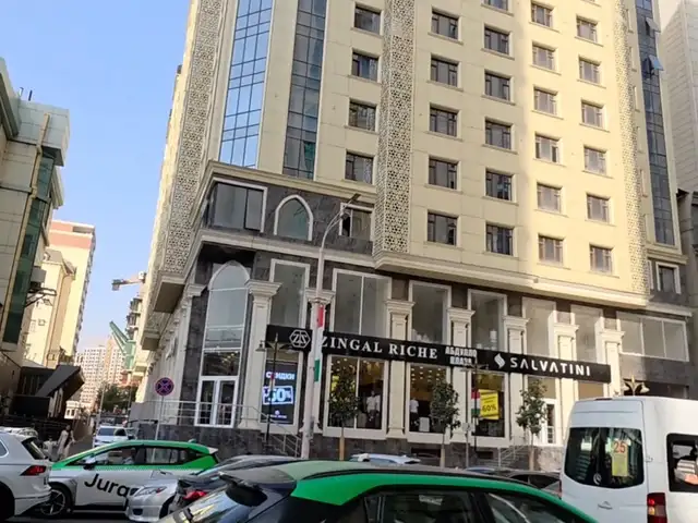 2-комн. квартира, 5 этаж, 107 м², Ул. Мирзо Турсунзода, Гранд Отель, Славянский университет, Душанбе