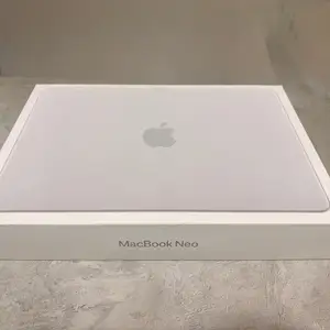 Ноутбук MacBook Neo 512 gb, Touch ID, Душанбе