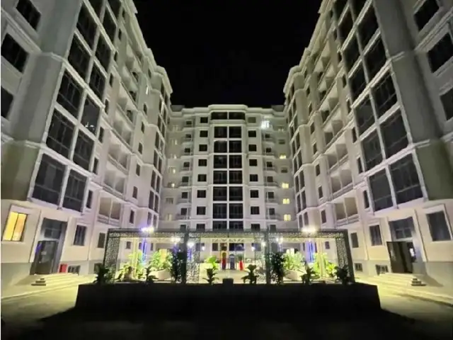 3-комн. квартира, 4 этаж, 100 м², 12 мкр, Худжанд