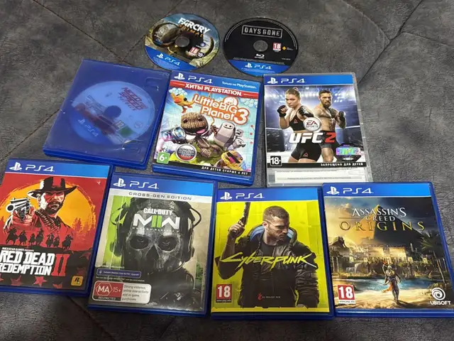Диски с играми PS4, Душанбе