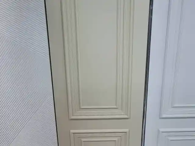 Дверь, Душанбе