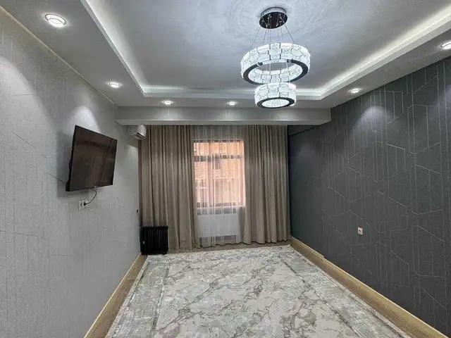 1-комн. квартира, 2 этаж, 45 м², Универмаг, Ҳисор