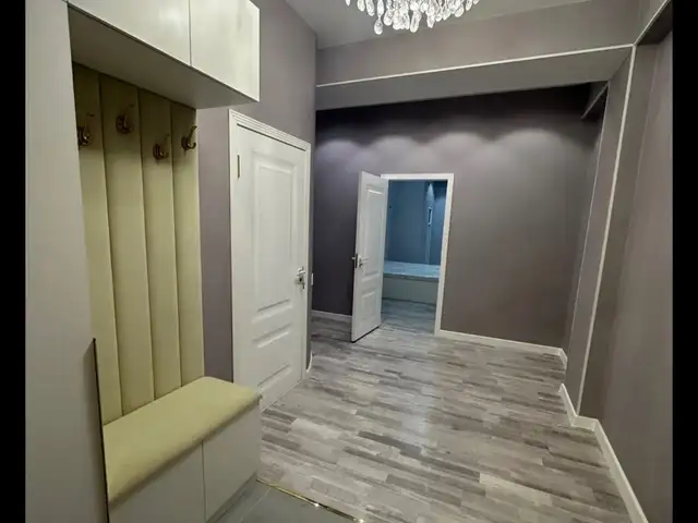 3-комн. квартира, 9 этаж, 93м², Шохмансур зелёный бозори нав, Душанбе