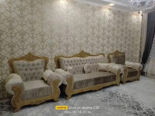 Диван с креслами, Душанбе