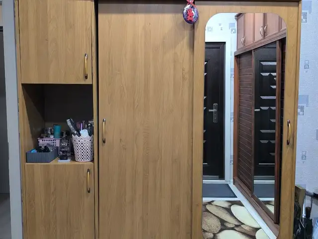 Шкаф для прихожей, Душанбе