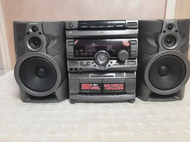 Музыкальный центр Sony GR8, Хуҷанд