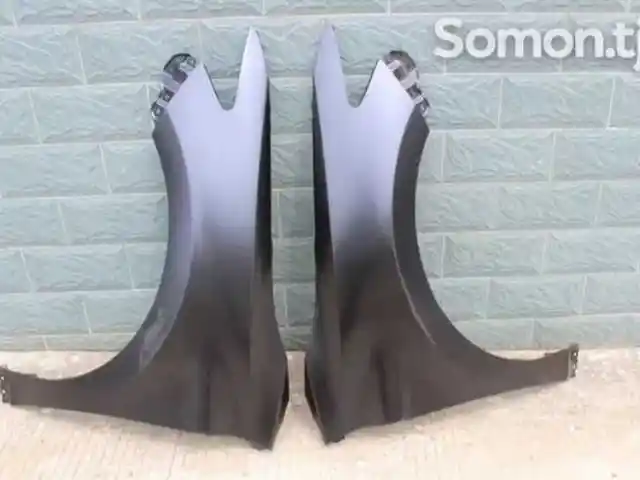 Переднее крыло на Toyota Camry 6 2018-2021, Душанбе