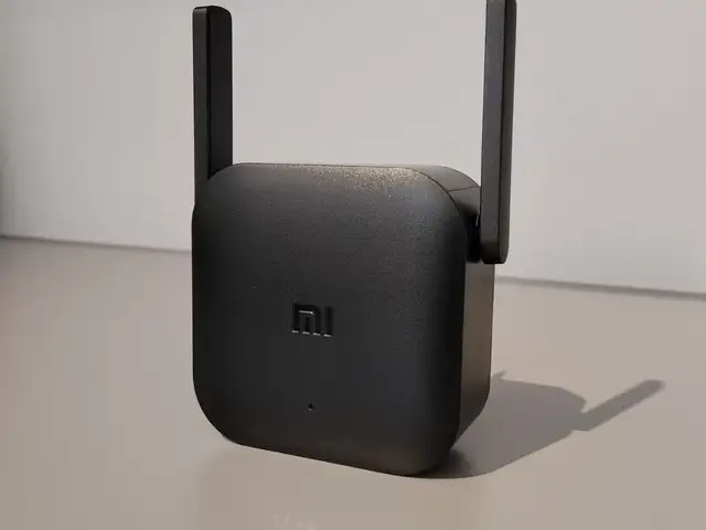 Усилитель сигнала Xiaomi Mi Wi-Fi Amplifier PRO, Душанбе