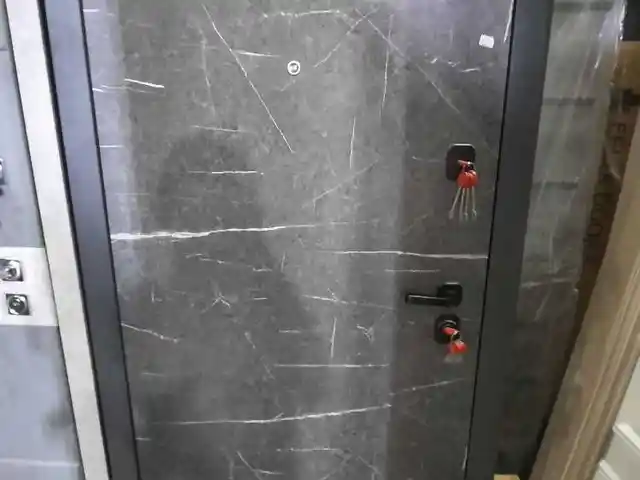 Железная дверь, Душанбе