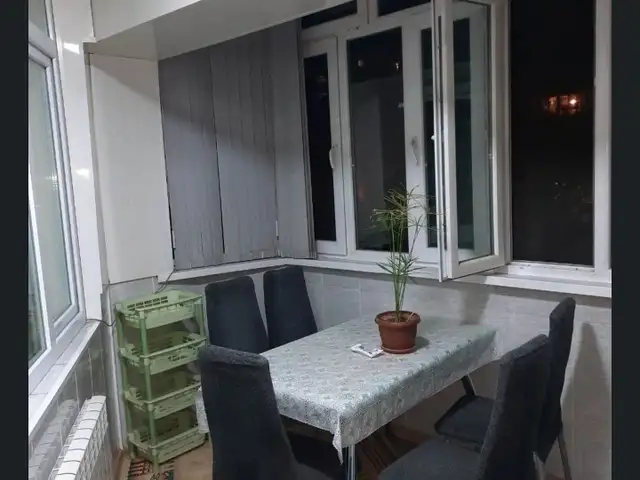 2-комн. квартира, 3 этаж, 70м², 84 мкр, Б. Гафуров, Душанбе