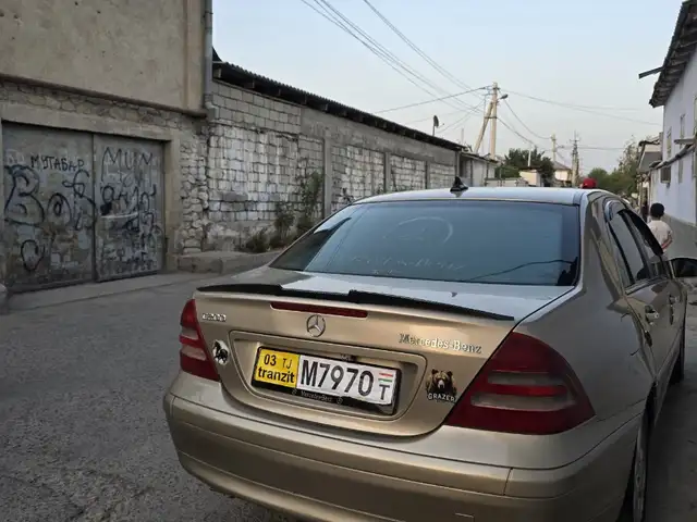 Mercedes-Benz C class
