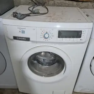 Стиральная машина Electrolux автомат, Конибодом