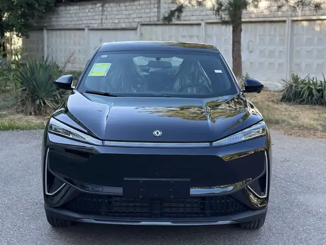 Dongfeng L7