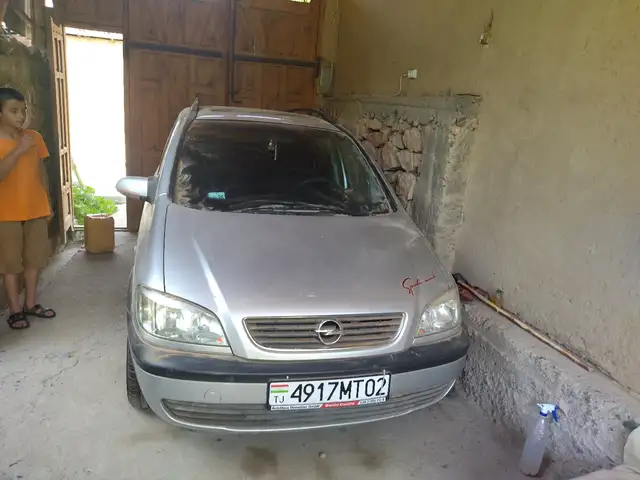Opel Zafira