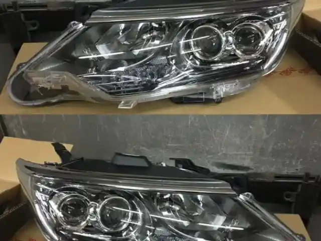 Передние фары двухлинзовые от Toyota Camry 5, Душанбе