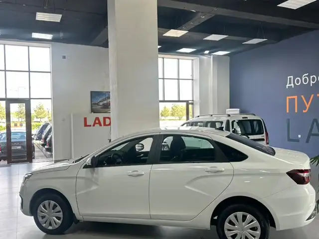 Lada (ВАЗ) Vesta, 2025, Душанбе - 5
