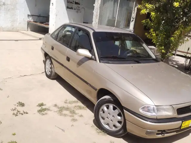 Opel Astra F