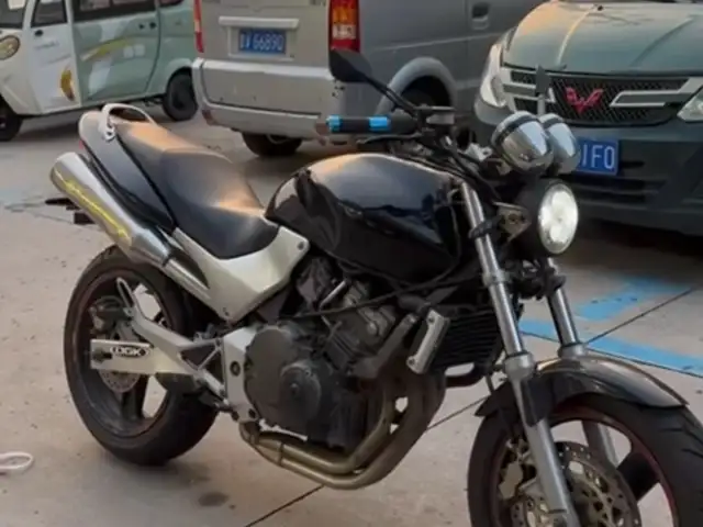 Мотоцикл Honda camaro, Душанбе