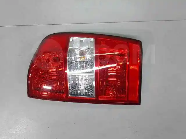 Фонарь задний от Kia Carnival 2006-2008, Душанбе