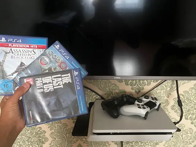 Игровая приставка Sony PlayStation 4 slim, Душанбе