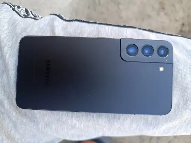 Samsung Galaxy S22, Худжанд