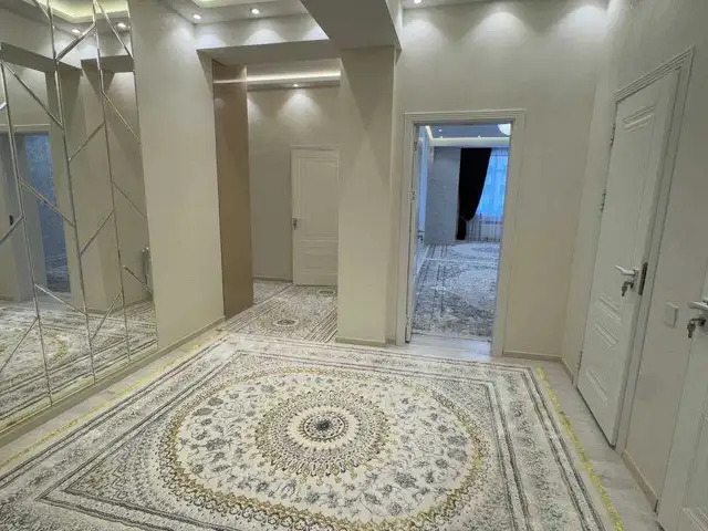 3-комн. квартира, 14 этаж, 115 м², Шохмансур, Душанбе