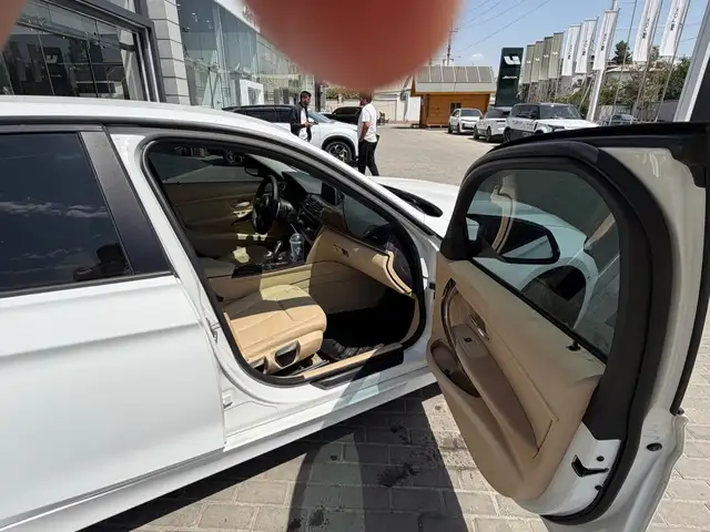 BMW 3 series, 2015, Душанбе - 9