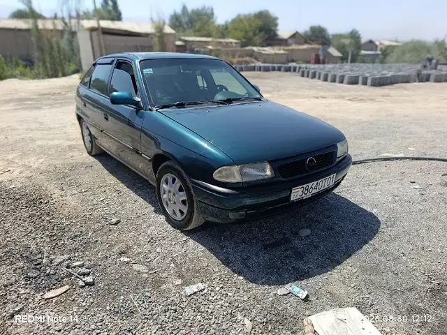 Opel Astra F