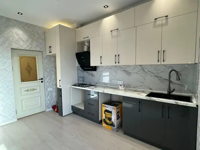 2-комн. квартира, 9 этаж, 76 м², Сино 33 мкр Умари Хайем, Душанбе