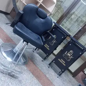 Кресло барои сартарошхона, Хуҷанд