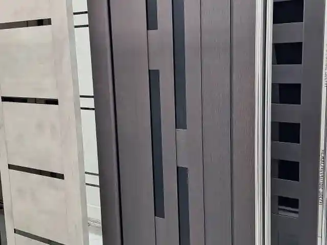 Дверь, Душанбе