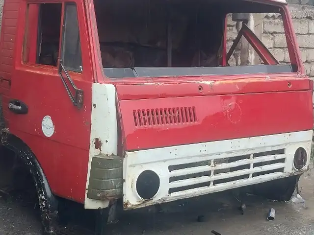 Кабина КамАза на запчасти, Душанбе