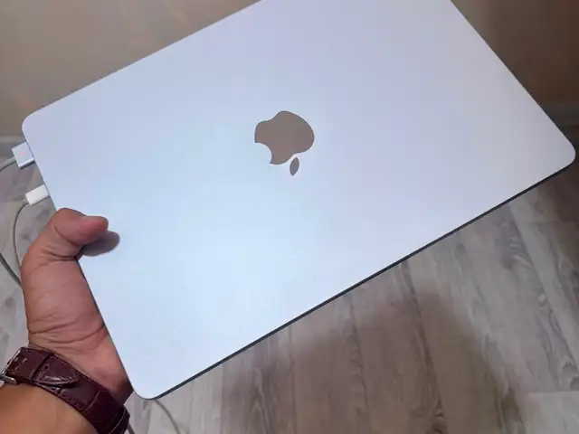 Ноутбук Apple MacBook Air 13, Бохтар (Курғон-Теппа)