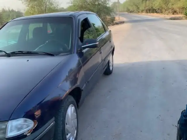 Opel Astra F