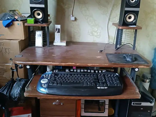 Стол для компьютера, Душанбе
