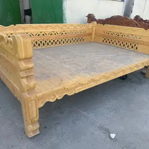 Тапчан, Душанбе