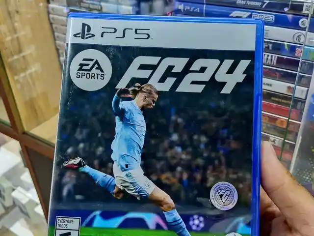 Игра FC24 PlayStation 5, Душанбе