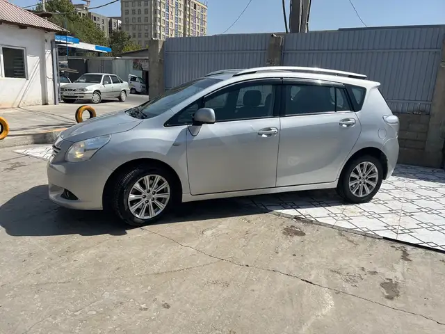 Toyota Verso, 2011, Душанбе - 2