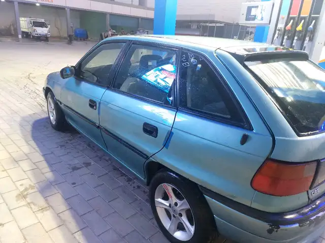Opel Astra F