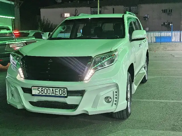 Toyota Land Cruiser Prado