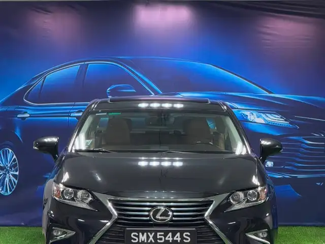 Lexus ES series