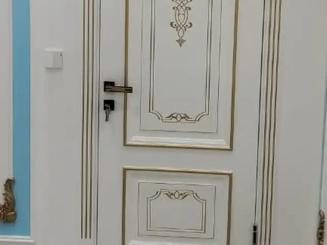 Дверь, Душанбе