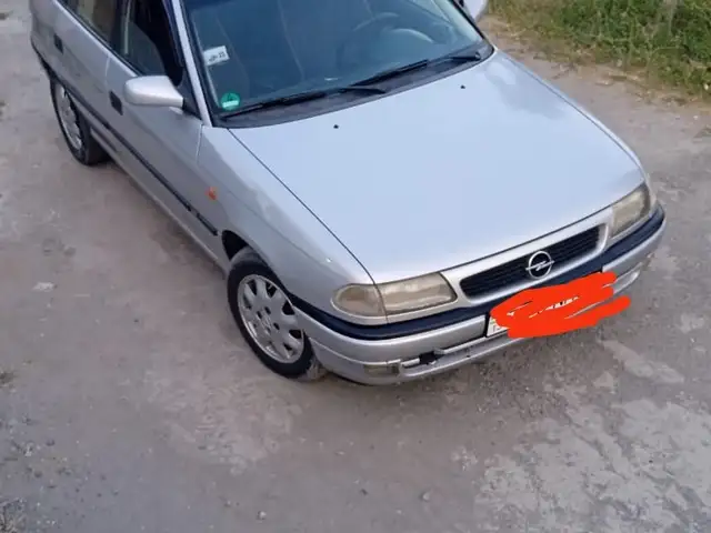 Opel Astra F