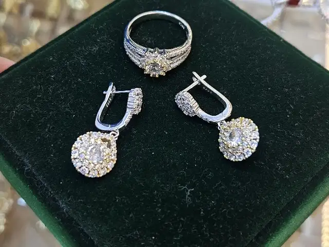 Комплект из серебра, Душанбе