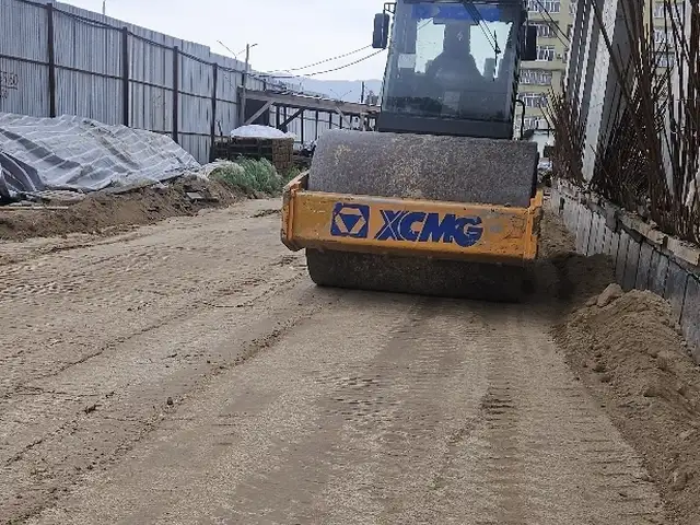 Виброкаток XCMG, Душанбе