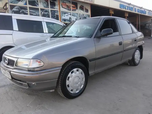 Opel Astra F