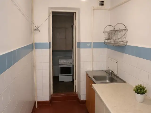 2-комн. квартира, 1 этаж, 50м², 82мкр, Душанбе