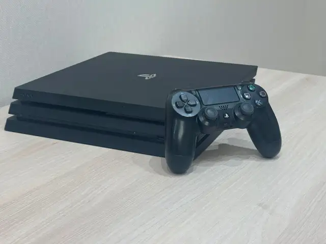 Игровая приставка Sony PlayStation 4 PRO Black, Душанбе